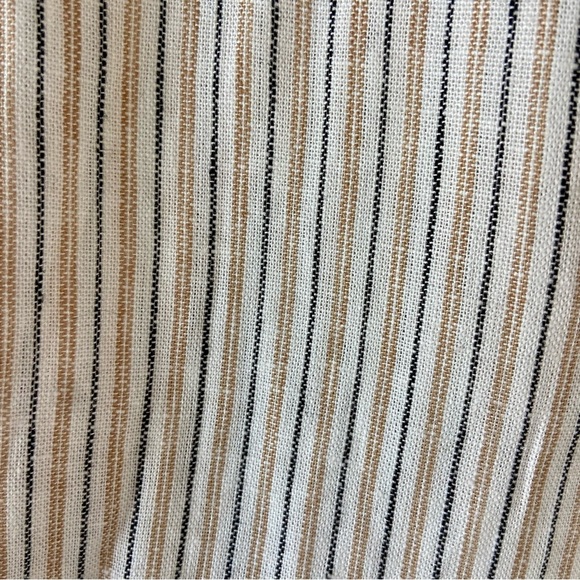 Max Studio Striped Linen Pants in Cream and Tan - Picture 5 of 9